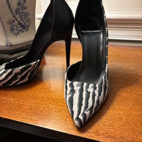 Pierre Hardy Pumps